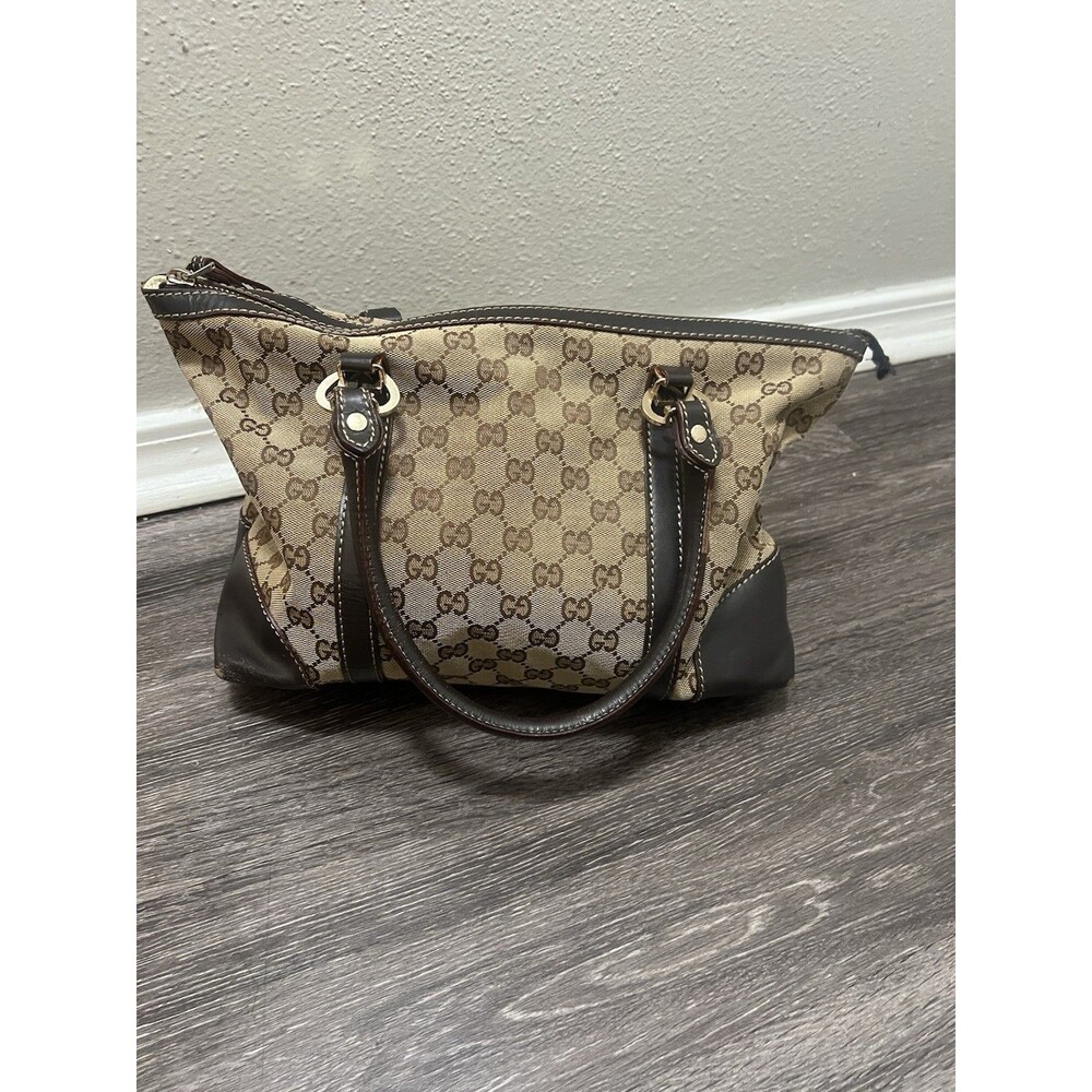 GUCCI Interlocking G Lovely Heart Canvas Tote Bag Beige - Picture 4 of 11